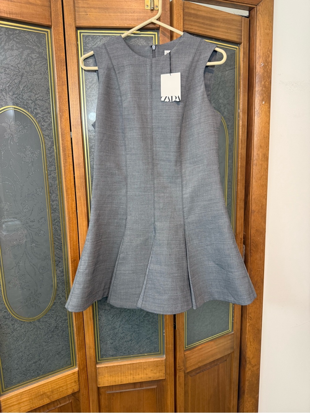 ZARA Ladies Gray Sleeveless Fit-and-Flare Dress, BRAND NEW